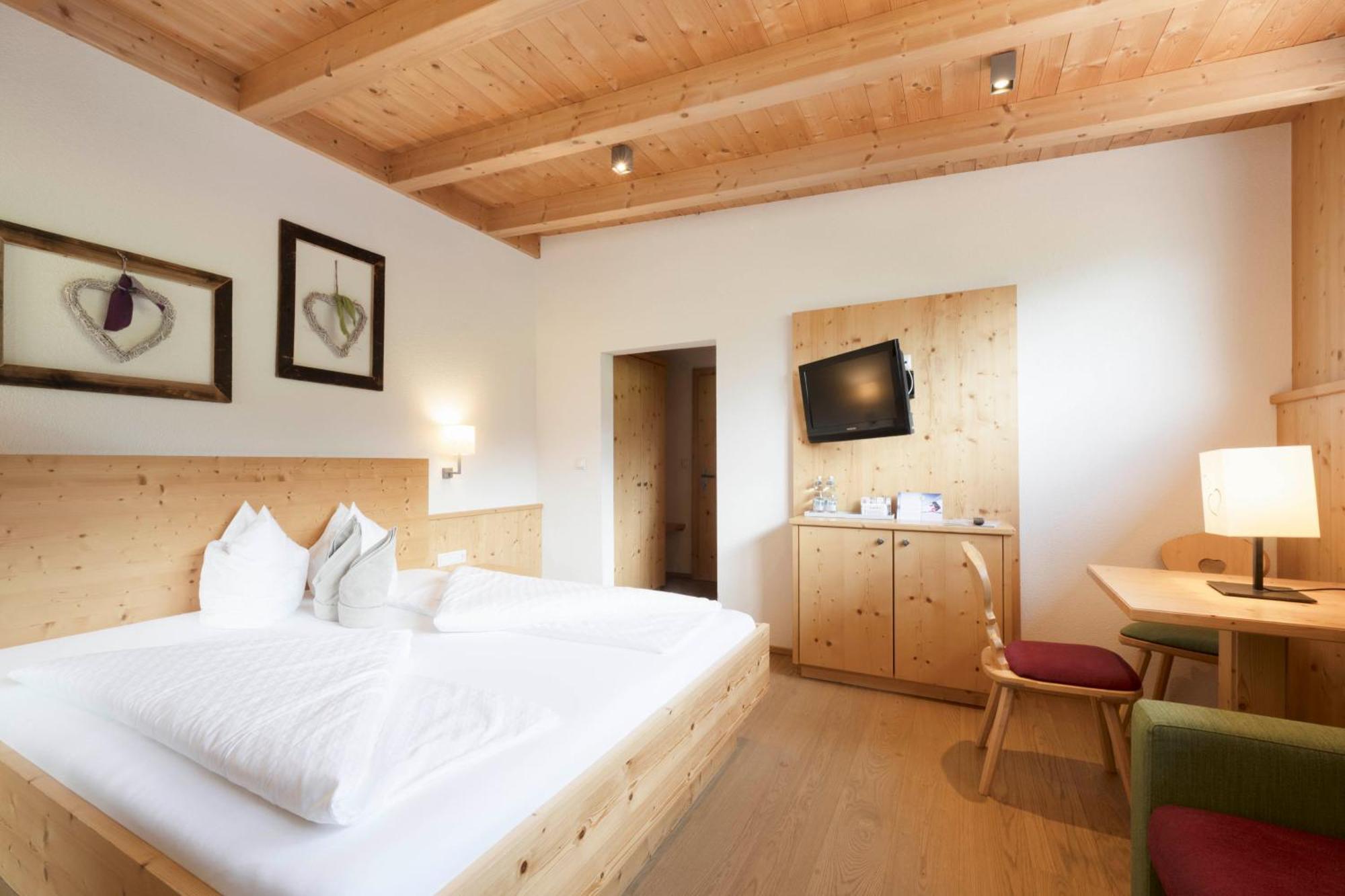 Lifestylepanoramahotel Erika Superior Neustift im Stubaital Εξωτερικό φωτογραφία